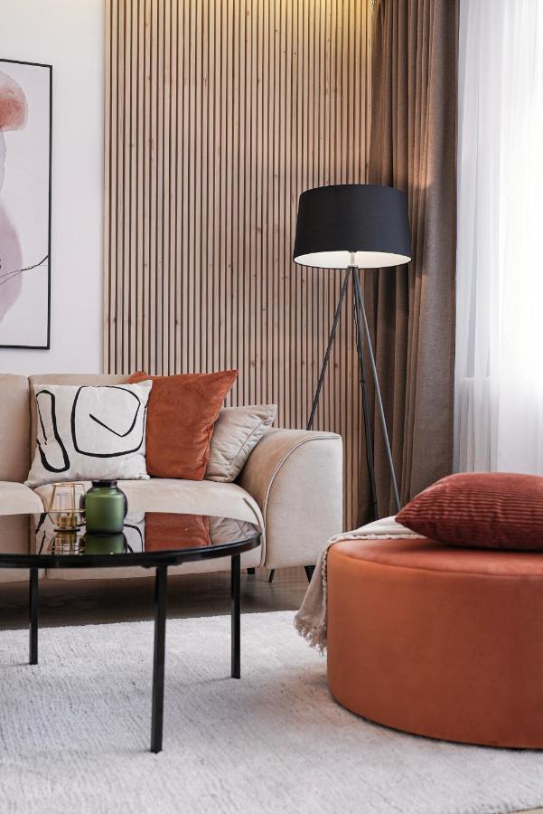 Zest Residence Kragujevac Esterno foto